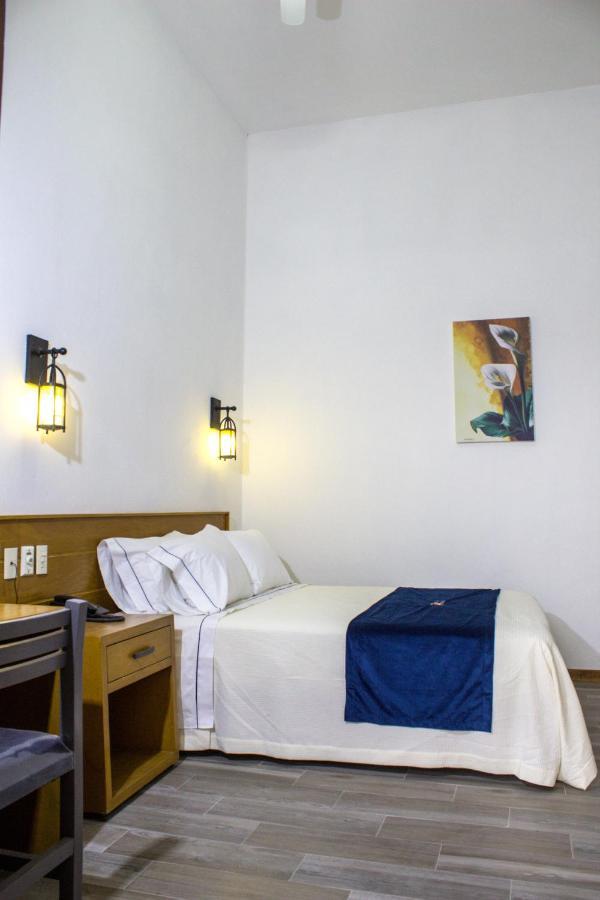 Hotel Real De Castilla Colonial Guadalajara Eksteriør billede